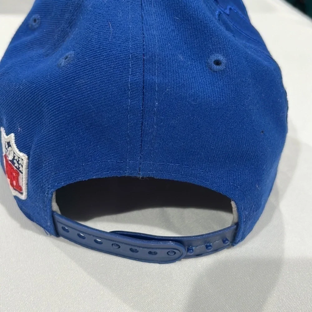 New Era NY giants youth SnapBack hat.
